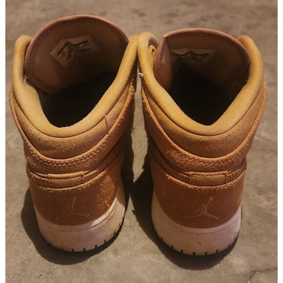 Size 6Y - Air Jordan 1 SE Mid Legend Light Brown - Picture 2 of 11